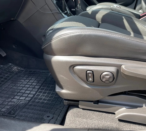 Opel Mokka cena 67000 przebieg: 76300, rok produkcji 2019 z Czchów małe 191